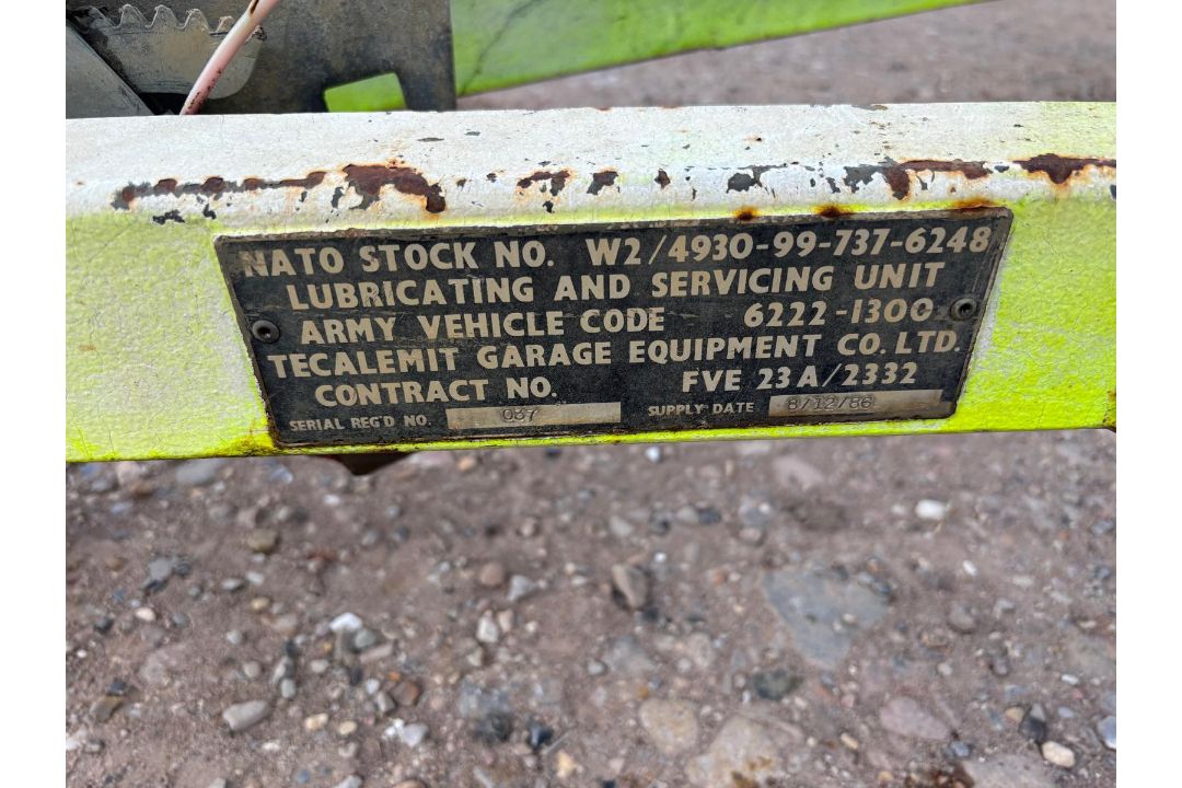 EX ARMY GENERATOR - Image 6 of 10