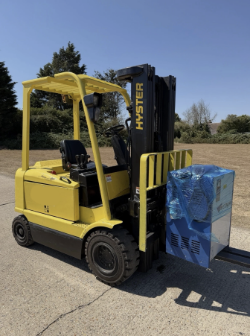 2023 HYSTER 2.5 TONNE ELECTRIC FORKLIFT TRUCK - CONTAINER SPEC