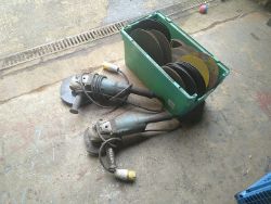 MAKITA ANGLE GRINDERS - 110V 9INCH AND 7INCH *NO VAT*