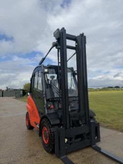 2015 LINDE H45D FORKLIFT - 6700 HOURS
