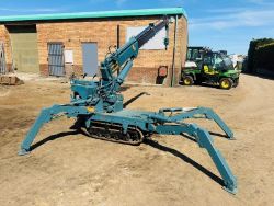 UNIKON MOBILE SPIDER CRANE *C/W SUPPORT LEGS*