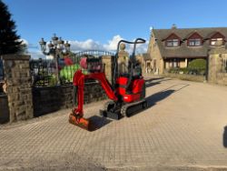 2013 KUBOTA K008-3 MINI EXCAVATOR *3218 HOURS*