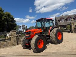 KUBOTA ME8200 86HP 4WD TRACTOR - 5320 HOURS