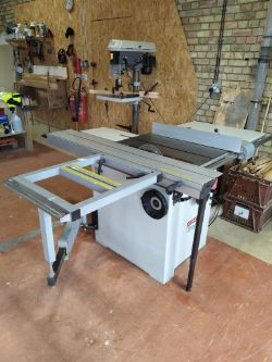 PANEL SAW/TABLE SAW AND ACCESSORIES