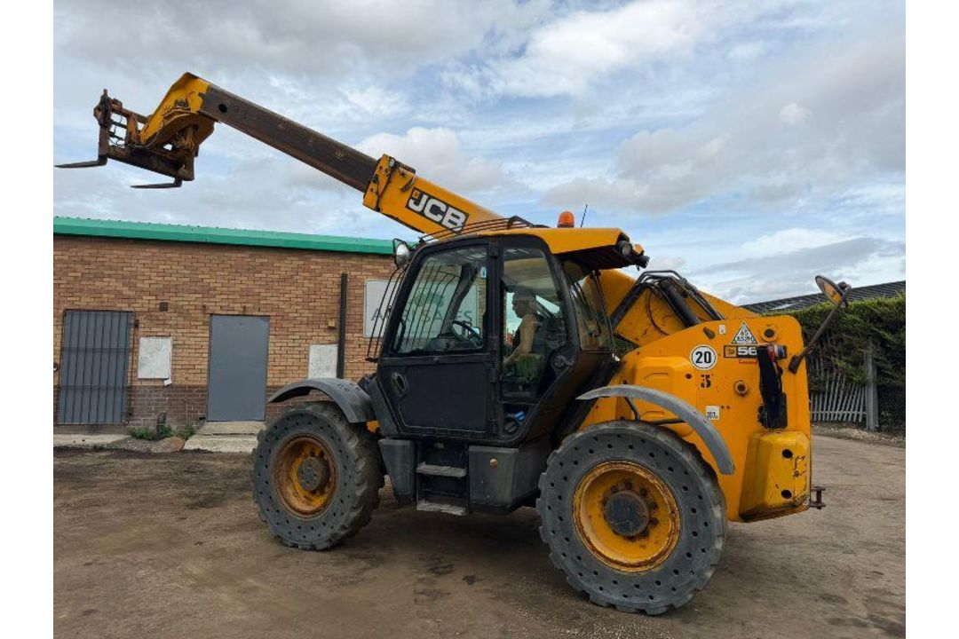 JCB 560-80 WASTE MASTER TELEHANDLER*C/W PALLET TINES* - Image 8 of 20