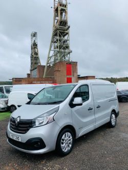 2017 17 RENAULT TRAFIC SL27 SPORT NAV DCI PANEL VAN - 111K MILES - AIR CON - 2 KEYS *NO VAT*