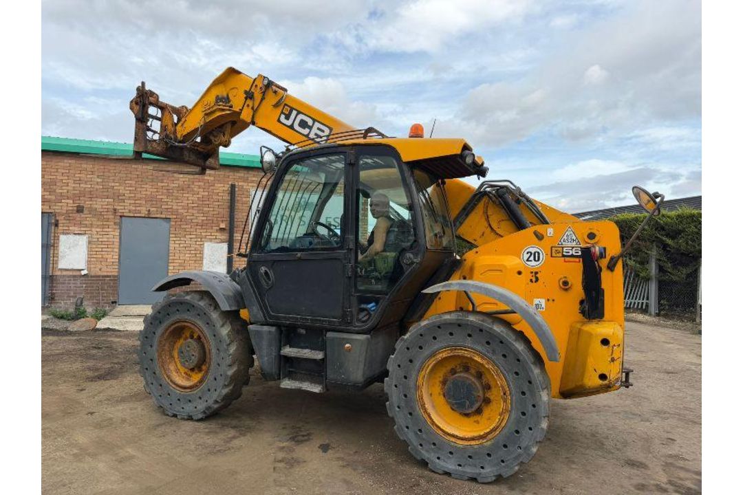 JCB 560-80 WASTE MASTER TELEHANDLER*C/W PALLET TINES* - Image 7 of 20