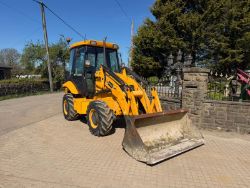 2009 JCB 2CX AIRMASTER LOADING SHOVEL WITH REAR AIR COMPRESSOR