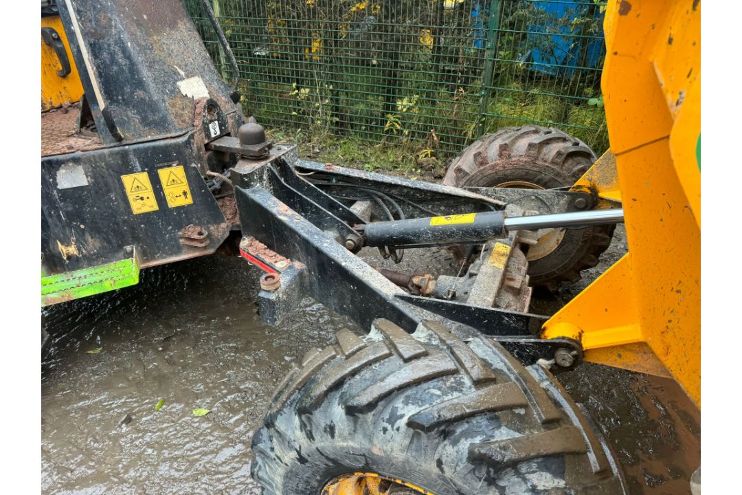 2017 JCB 3T-1 FRONT TIP 3 TON DUMPER - 1756 HOURS - RUNS AND DRIVES. - Image 11 of 12