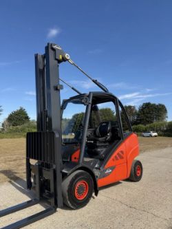 017 LINDE H30D FORKLIFT - 3 TON LIFT CAPACITY - 7150 HOURS