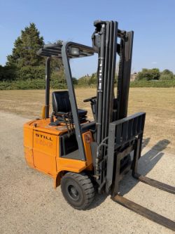 STILL 1.5 TONNE ELECTRIC FORKLIFT TRUCK - CONTAINER SPEC