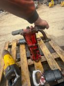 AIR OPERATED HAMMER FOR COMPRESSOR