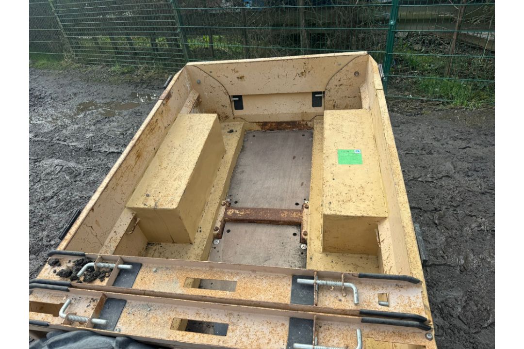 ARMY QUAD TRAILER CAR TRAILER DIRECT FROM THE ARMY - Image 7 of 8