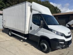 2029 19 IVECO DAILY 70-180 7.2 TON BOX WITH TAIL LIFT VAN - AUTOMATIC