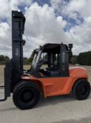 BAOLI 8 TONNE DIESEL FORKLIFT TRUCK - SIDE SHIFT AND FORK POSITION