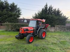 KUBOTA L4200 45HP 4WD COMPACT TRACTOR WITH HEDGE CUTTER - 5075 HOURS