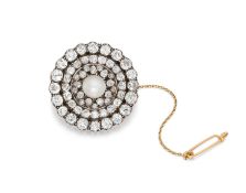 Historische Diamant-Perl-Brosche