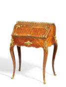 DAMENSEKRETÄR STIL LOUIS XV