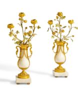 Paar Girandolen als Rosenvasen mit Schwanenzier Stil Louis XVI