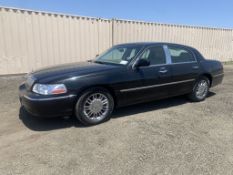 2006 Lincoln TownCar Sedan,