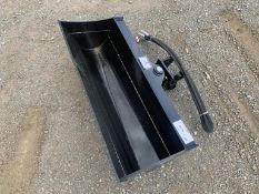 Unused GIYI 3T 32in Hydraulic Tilting Bucket,