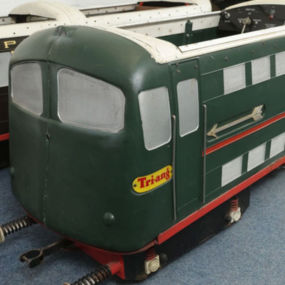 Model Trains Auction & Meccano