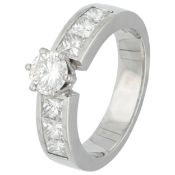 18K White gold ring set with 1.75 ct. diamond, IGI certified 