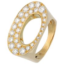 18K Yellow gold ring set with diamonds