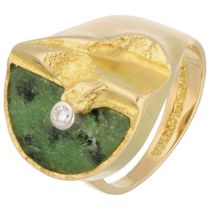 Lapponia 'Quebec' 18K Yellow gold ring set with zoisite and a diamond 