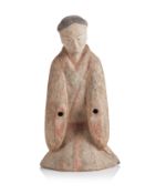 A terracotta court lady