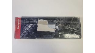 Honeywell Chainexlite Cut Protection, 4CLT00HC302. Box damaged