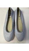 Caprice Comfort Women's Ballerina Shoes, Lilac, Size UK 7.5. No Box