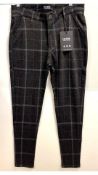 Icon Amsterdam Men's The Izaya Trousers, Black, Size 32