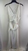 Miss Circle Women's Cut Out Dress, White, Size XL