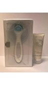 NuSkin AgeLoc LumiSpa Beauty Device and Cleansing Kit for The Face, Normal to Combination Skin