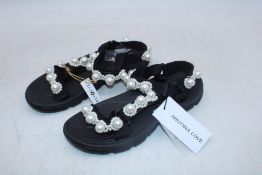 Arizona Love Trekky Pearl Sandals, Black, Size 40