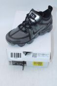 Nike Air Vapormax 2019 Trainers, Black, UK 3. Box damaged