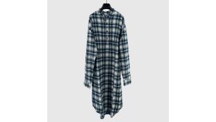 Lee Valley Men's Flannel Nightshirt, Douglas Blue Tartan, Size M