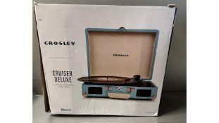 Crosley Cruiser Delux 3 Speed Portable Turntable, Blue. Box damaged