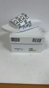 Ice Berg Men's Logo Sliders, White & Black, EU 45.Marks . Box damaged