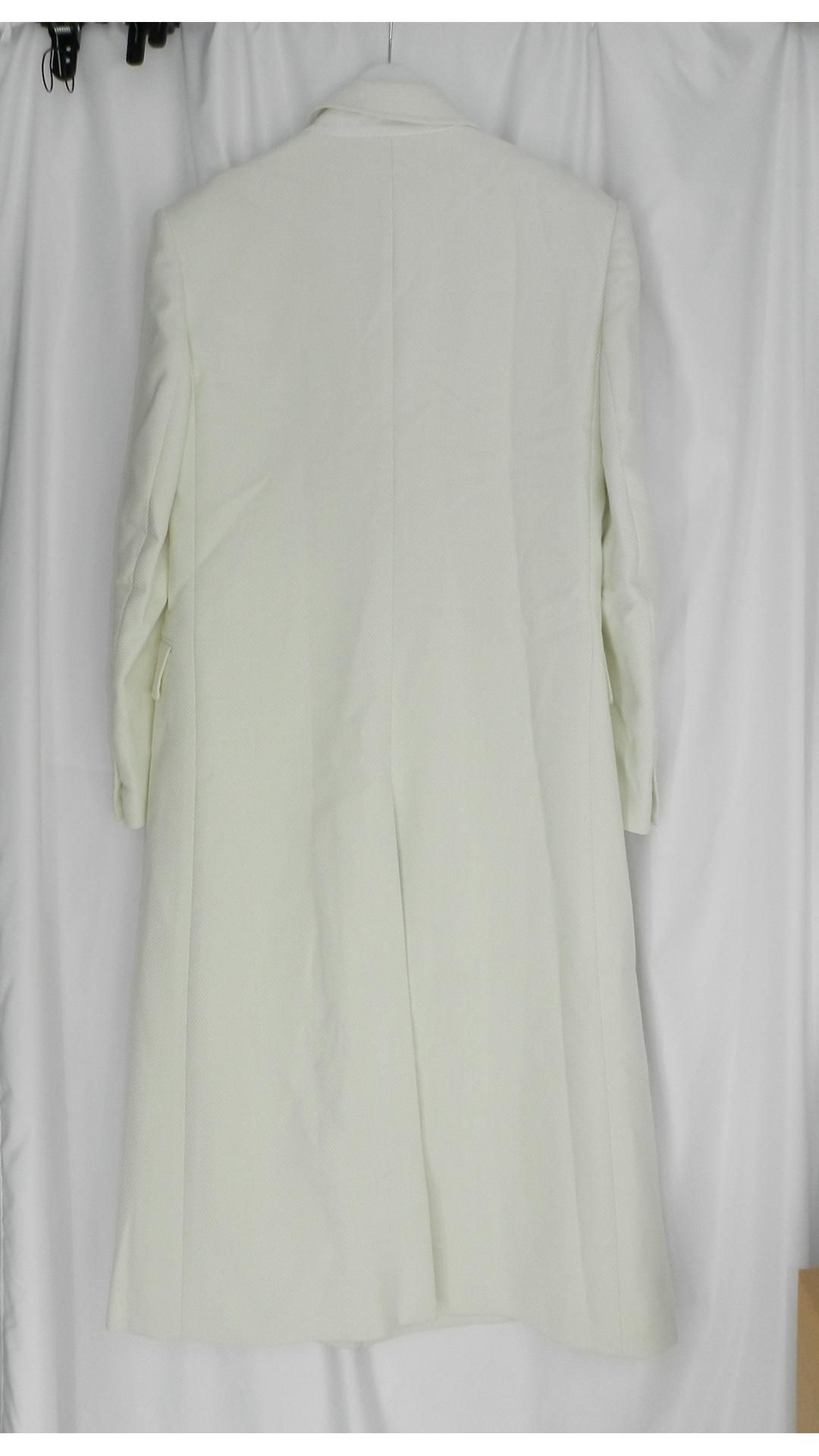 Maison Margiela Women's Peaked Lapel Coat, Off White, Size 40 - Image 2 of 4