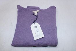 Two Seasalt Cornwall Easel Top to include 1x UK 8, 1x UK 20, All Edrium