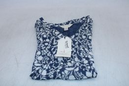 Two Seasalt Cornwall Barnoon Tops to include 1x UK 8, 1x 10, All Shadow Blossom Night