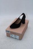 Mimao Urban High-Heeled Suede Shoes, Black, Size 35. Box damaged