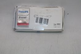 Philips Zoom DayWhite Home Teeth Whitening Kit, 3 Syringes, Expiry Date 09/2026. Box damaged