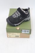 Keen Kids Targhee IV WP Hiking Shoes, Black/Steel Grey, UK 8