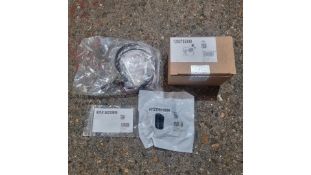 Dornbracht Service Set EMote Wand ON 1282785090, Box Open