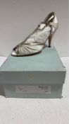 Rachel Simpson Mimi 128 Bridal Shoes, Ivory Satin, Size 35 EU. Box damaged