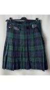 Macgregor Macduff Kilt, Navy, Green, Size Waist 36-40. Used