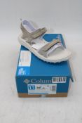 Columbia Women's Konos Hiker 2 Strap Sandals, Canvas Tan/Snowdrift, UK 9. Box damaged